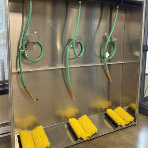 B&D Manufacturing BOOT WASH STATION